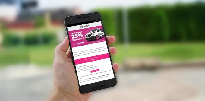 Budite informirani o najnovijim promocijama i popustima GoOptija pretplatom na naš newsletter